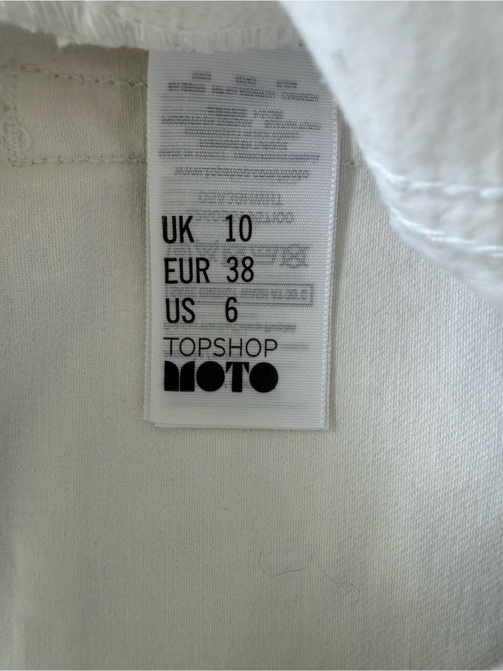 Topshop White Denim Shorts - Picture 4 of 5
